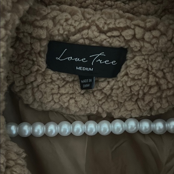 Love Tree Tan Teddy Jacket Plush Oversized Fit - Picture 2 of 2